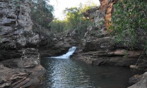 Cachoeira dos Namorados charme e tranquilidade na Chapada das Mesas