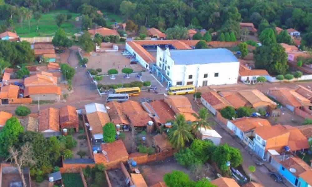 Governador Edison Lobão charme interiorano e rota para a Chapada das Mesas